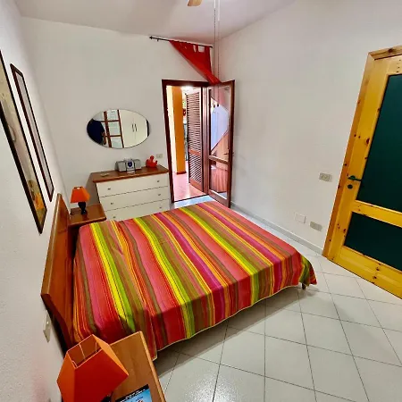 Apartamento Teresa By La Via Del Mare Viaggi E Vacanze *